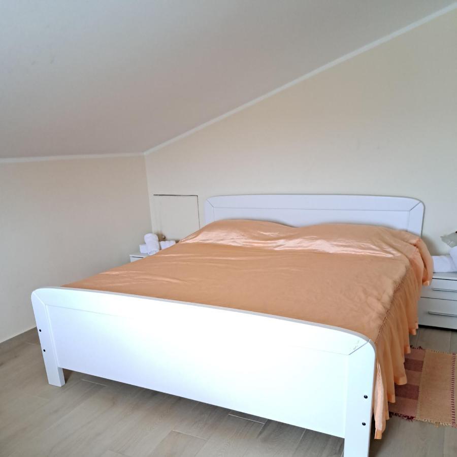 Sobe Rooms Tea Buje Ngoại thất bức ảnh