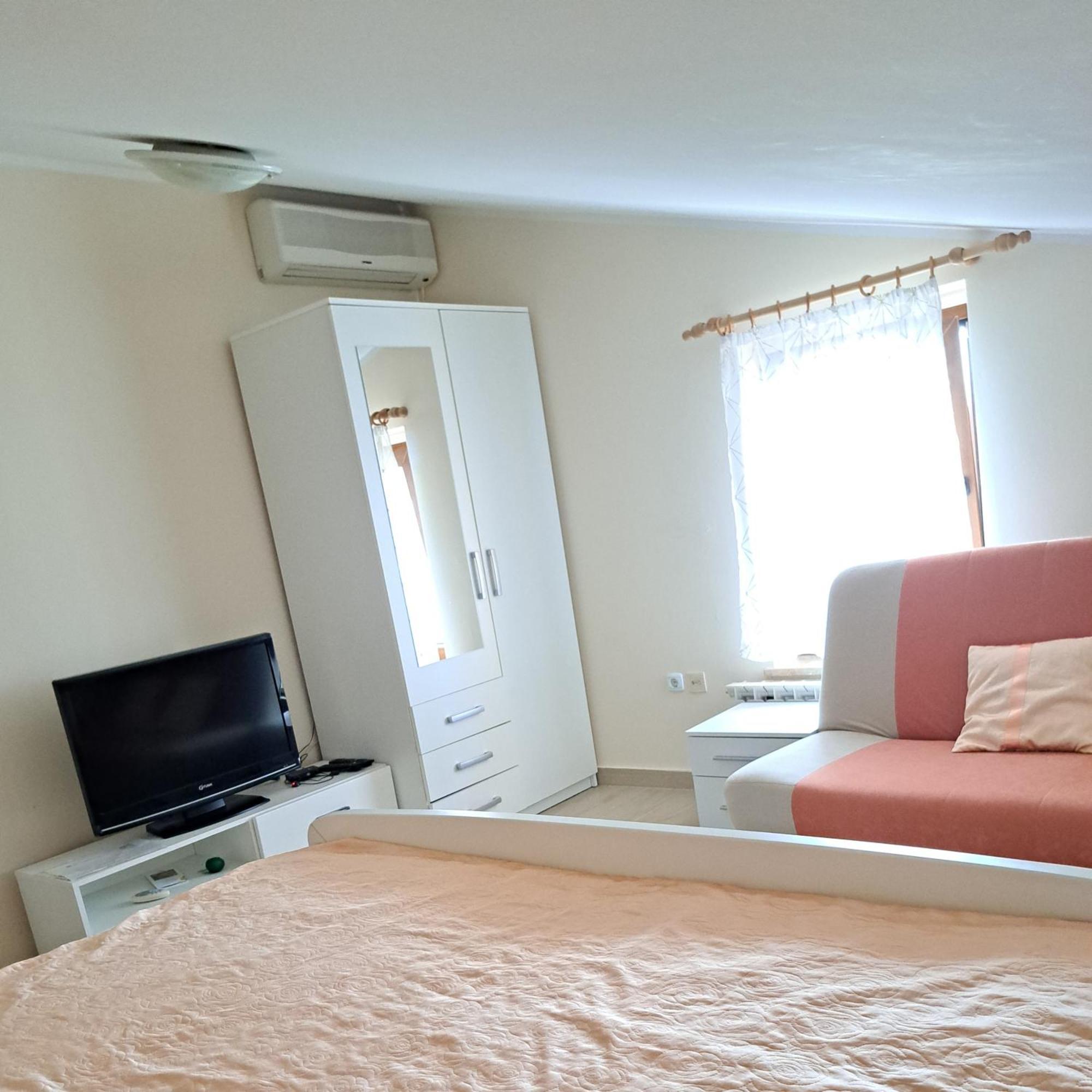 Sobe Rooms Tea Buje Phòng bức ảnh